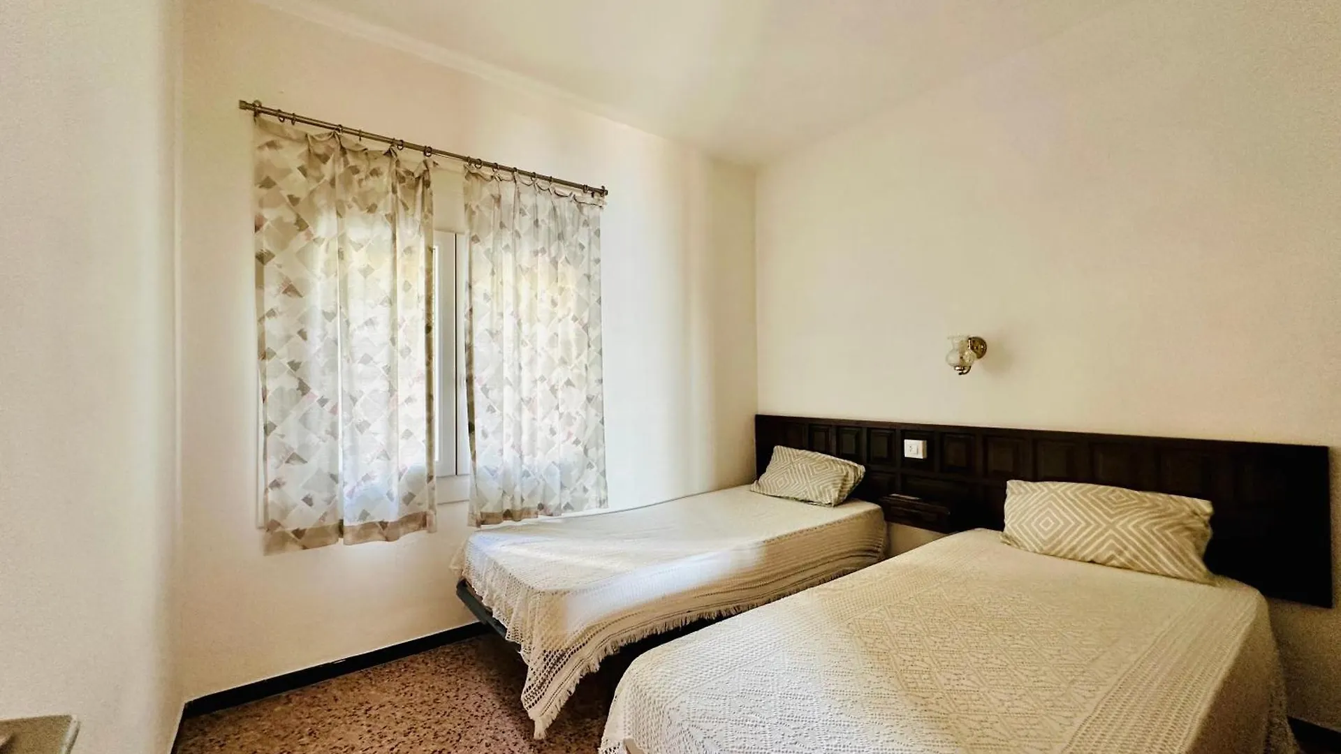 Appartamento Global Immo 3265 EL SOL 28 Roses