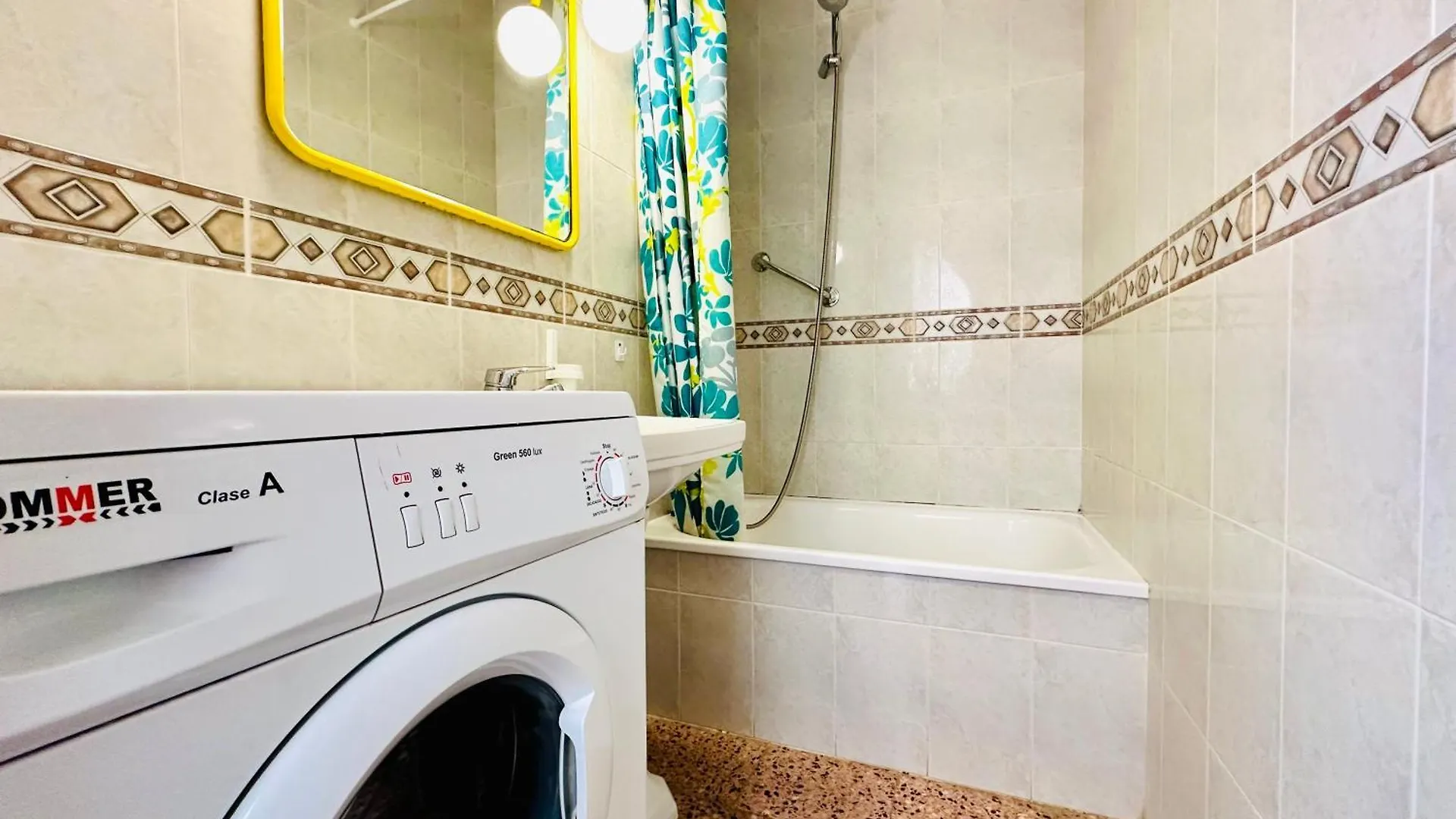 Apartamento Global Immo 3265 EL SOL 28 Rosas